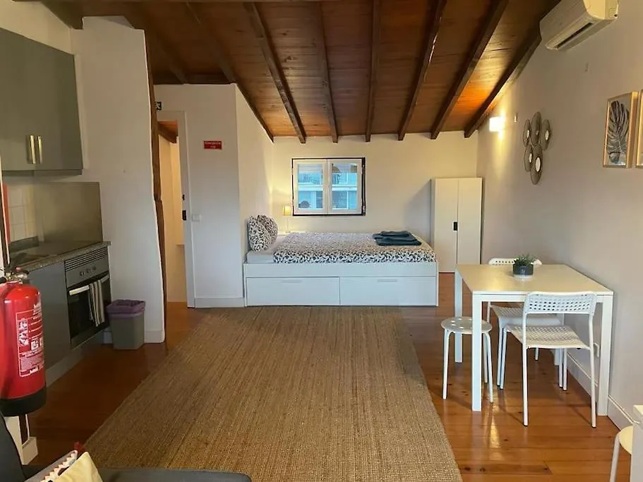 Charming Meio A Lapa III Amazing Terrace View Lisboa 0*,  Portugalsko