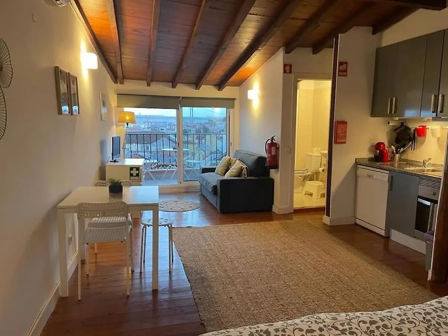 Apartment Charming Meio A Lapa III Amazing Terrace View Lisbon